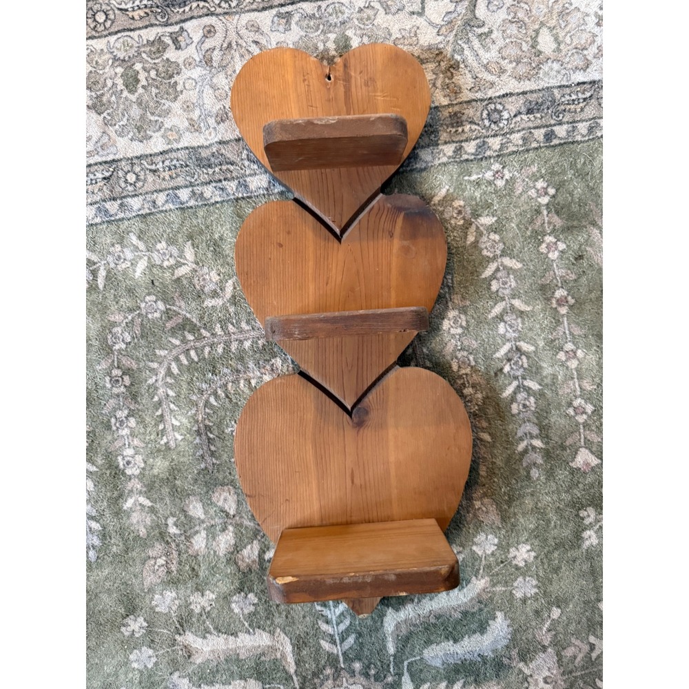 Vintage Cottage core Heart Wall Shelf for Trinkets - Picture 3 of 10